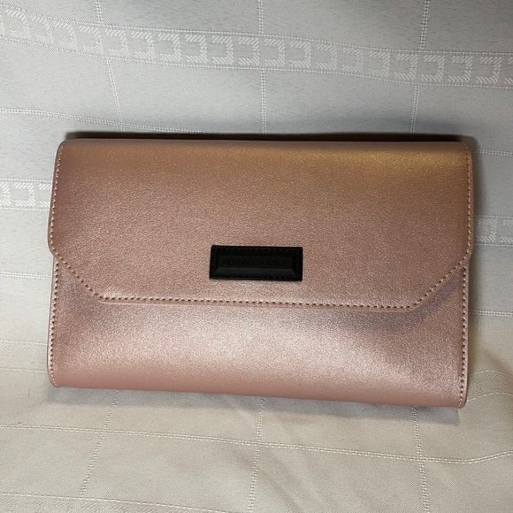 Kendall + Kylie Clutch Pink Lilac Blush Metallic Mini Bag Barbie sample